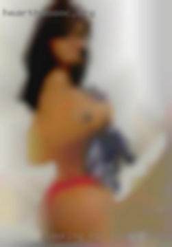 Looking for discreet horny wives adult fun.
